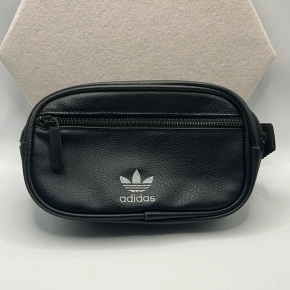 Adidas Fanny Pack - Picture 4 of 7